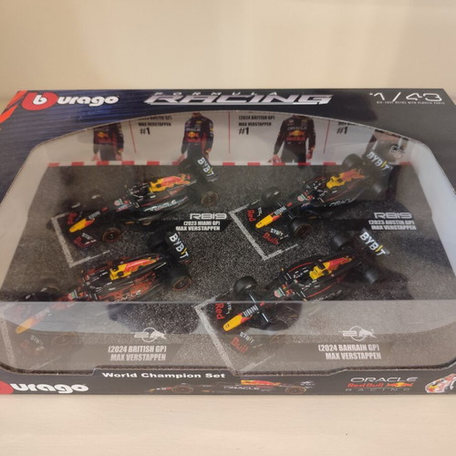 Bburago F1 Red Bull World Champion Set 1/43 scale