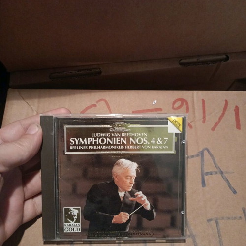 Beethoven Symphonies 4 and 7 CD like new, classical music