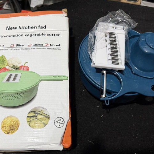 4-in-1 Vegetable Cutter and Slicer