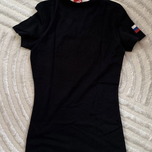 Nike women's Small black t-shirt new