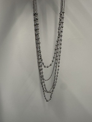 Women's necklace with five silver chains