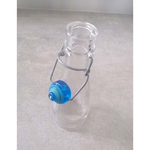 Glass collectible bottles like new, set of 3, 750ml and smaller