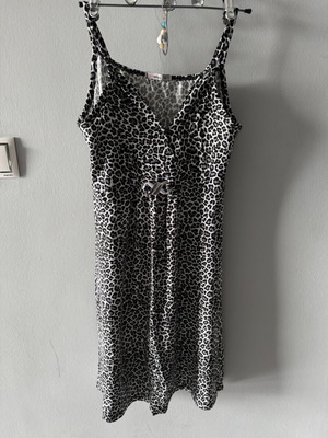 Summer dress new, black and white, size M