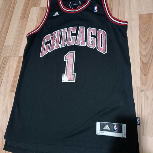 NBA Rose jersey used, size large