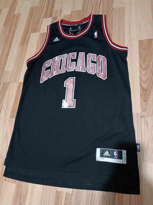 NBA Rose jersey used, size large