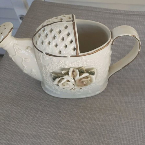 Decorative ceramic watering can with embossed pink roses 16 cm like new