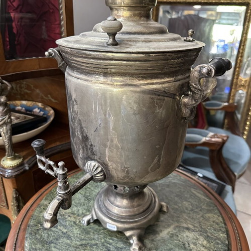 Russian samovar used, very old, excellent condition