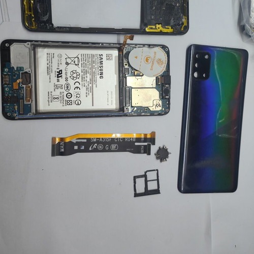 Samsung Galaxy A31 Prism Crush Black 64GB used for parts