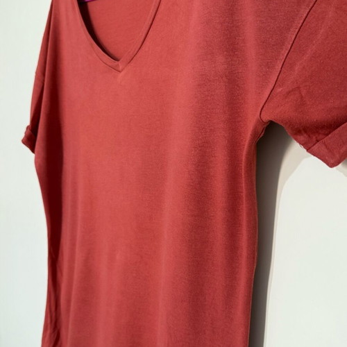 Coral T-shirt Pink Woman small wide fit like new