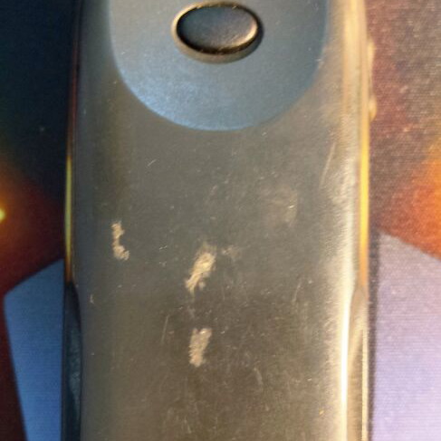 Nokia 6150 and Nokia 6110 phones used with extra battery
