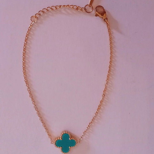 Royal Flower bracelet with turquoise clover, gold plated stainless steel