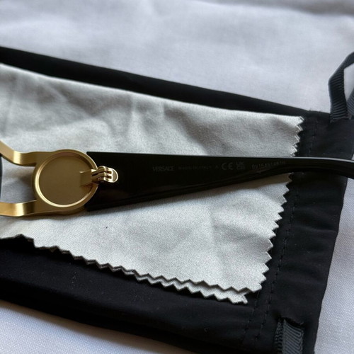 Versace VE2291 Sunglasses Black/Gold luxury edition like new