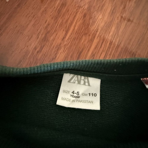 Zara Boy sets used, pack of two for ages 4-5, green