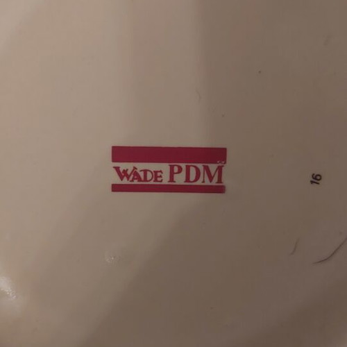 Famous Grouse-Wade PDM England vintage pub set, like new