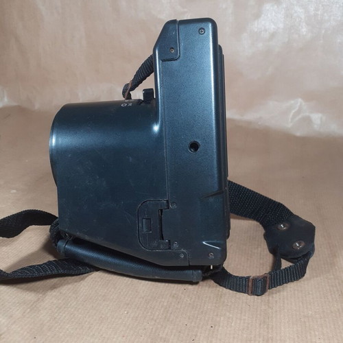 Canon S-1000F 50mm f/6.3 camera used for parts or repair