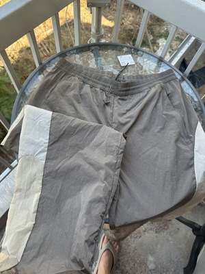 Zara pants with tag, gold color, size XL