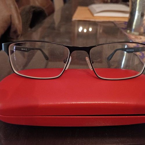 3Guys glasses used, minimal wear