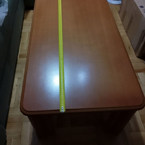 Coffee table, sturdy, excellent condition