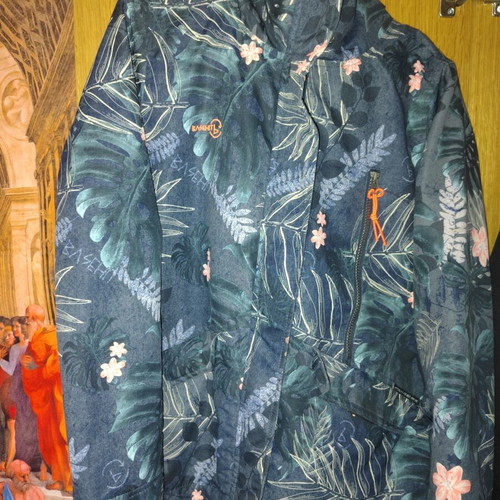 Basehit jacket for girls and women like new, black and green