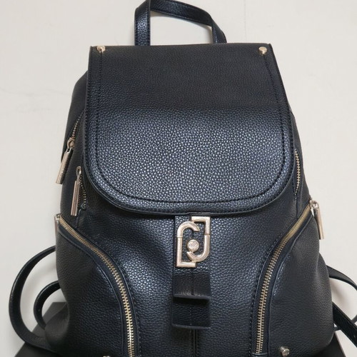 Liu Jo backpack like new, black with gold details
