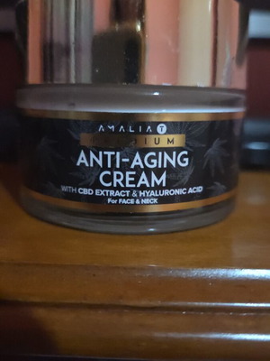 Anti-Aging Cream new with CBD extract and hyaluronic acid
