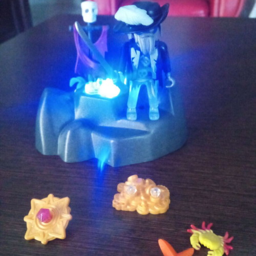 Playmobil pirate used