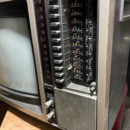 Sony Trinitron KV 1205 television used