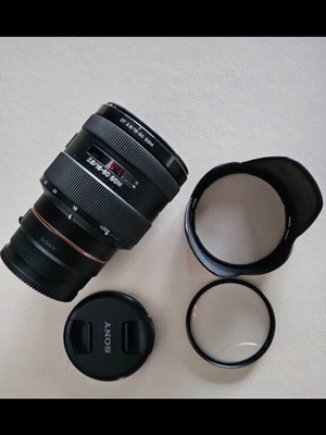 Sony 2.8/16-50 SSM Lens like new