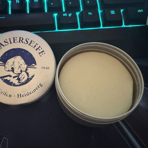 Klar Seifen Shaving Soap like new