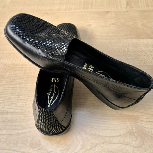 Anatomic leather moccasins used, size 38, black Dafni