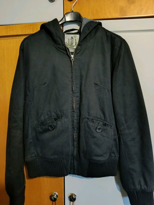 Bomber χοντρό μπουφάν Attrattivo σαν καινούργιο, μαύρο, 100% βαμβάκι