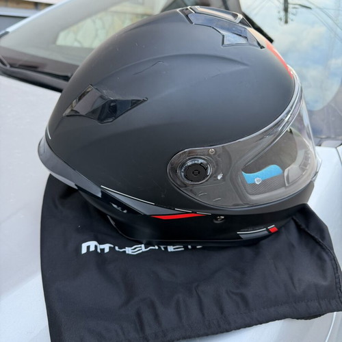 MT helmet XL like new for motorcycle