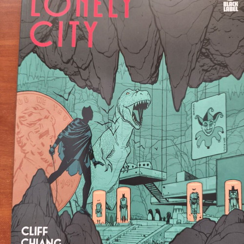 Catwoman Lonely City comics set like new, Black Label DC