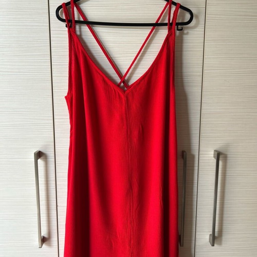 H&M red one-piece shorts like new, size XS