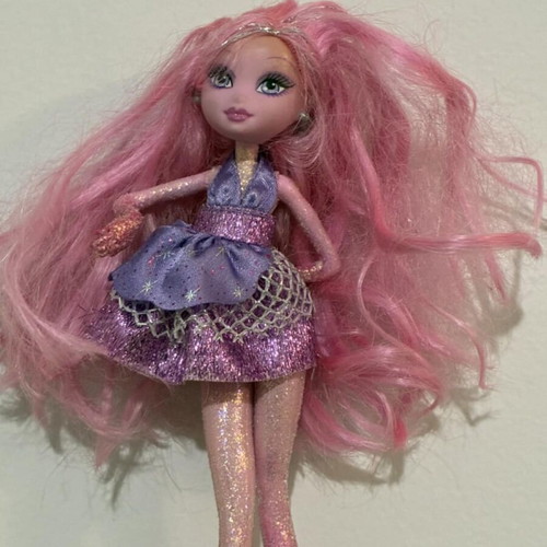Barbie A Fashion Fairytale Flairies Glim'R used doll with loose leg joints