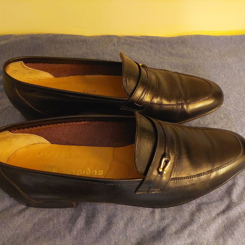 Black leather shoes Petridis men's size 43 like new