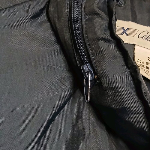 Celebrity Cruises men's windbreaker jacket size small like new, blue