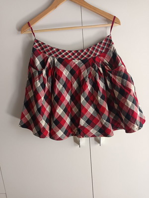 Iso mini checkered skirt with pockets used, black and red