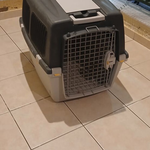 Gulliver No5 Dog Carrier used, suitable for medium and large dogs