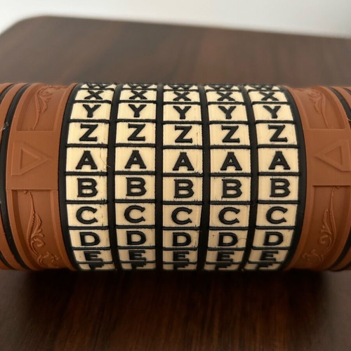 Cryptex plastic like new with 5-letter code