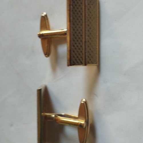 Vintage cufflinks pack of 2, like new, gold color