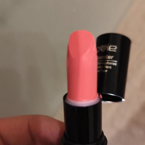 Lovie creamy lip booster lipstick pink, new, 4.5 grams