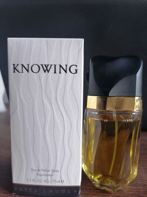 Knowing Estee Lauder 75ml Eau de Parfum like new