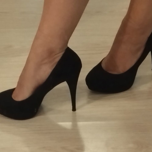 Bibi Lou pumps like new, black suede, 12 cm stiletto heel