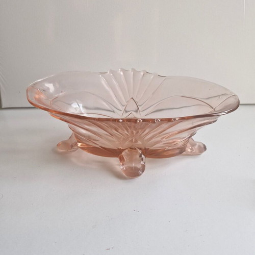 Fruit bowl in salmon color vintage in very good condition