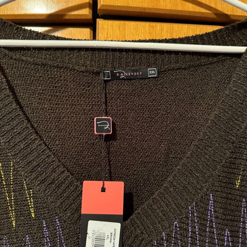 Brown knitted sweater with various colors Raxevsky new