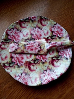 Royal Maisson porcelain platter with spatula used