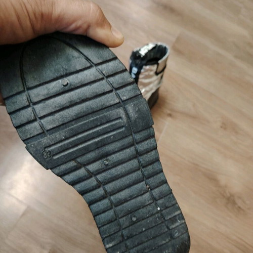 Women's boots new, size 39