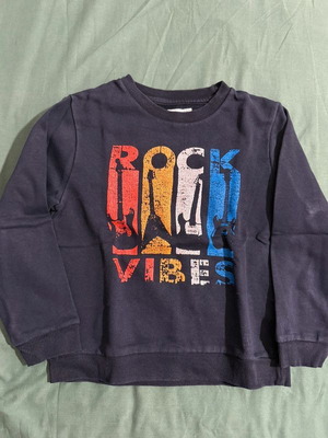 Orchestra sweatshirt for 6-7 years, like new, blue