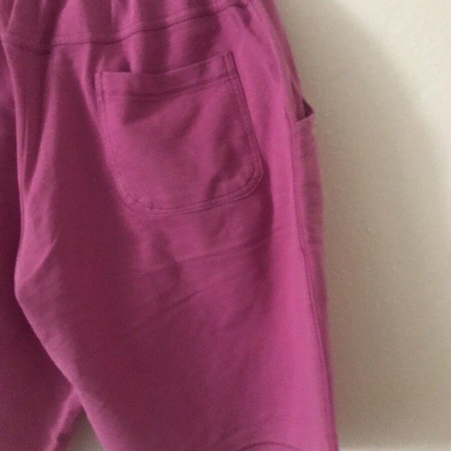 Body Talk Bermuda shorts like new, 100% cotton, size XL, pink and turquoise